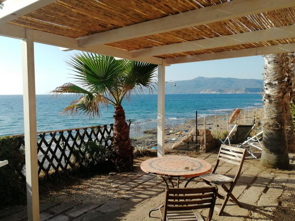 Waterfront Apartments Bosa Porto Alabe Dış mekan fotoğraf