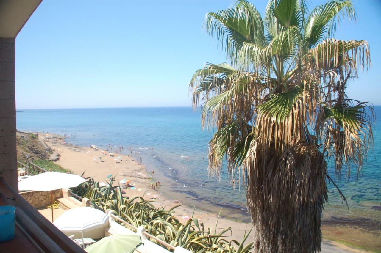 Waterfront Apartments Bosa Porto Alabe Dış mekan fotoğraf
